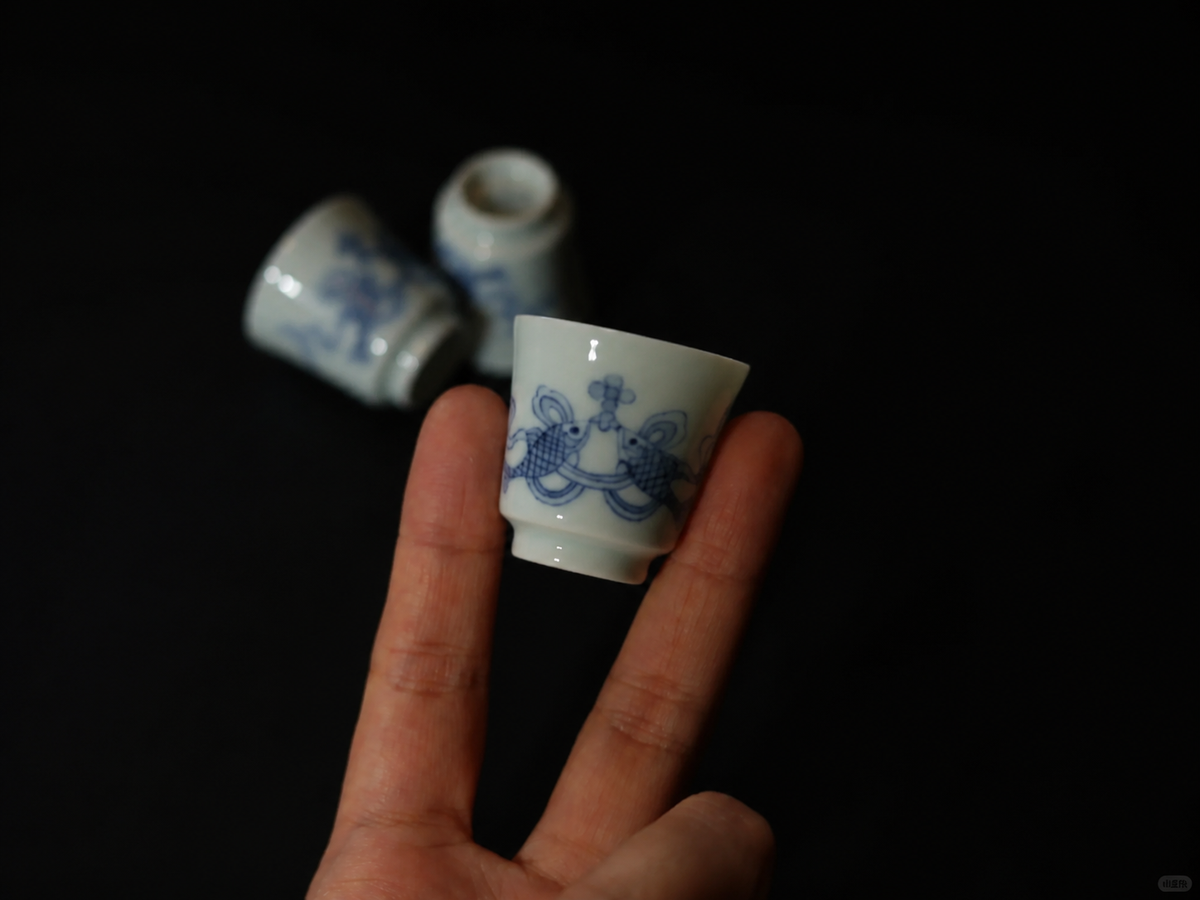 Why Are Chinese Tea Cups So Small? 5 Reasons Explained