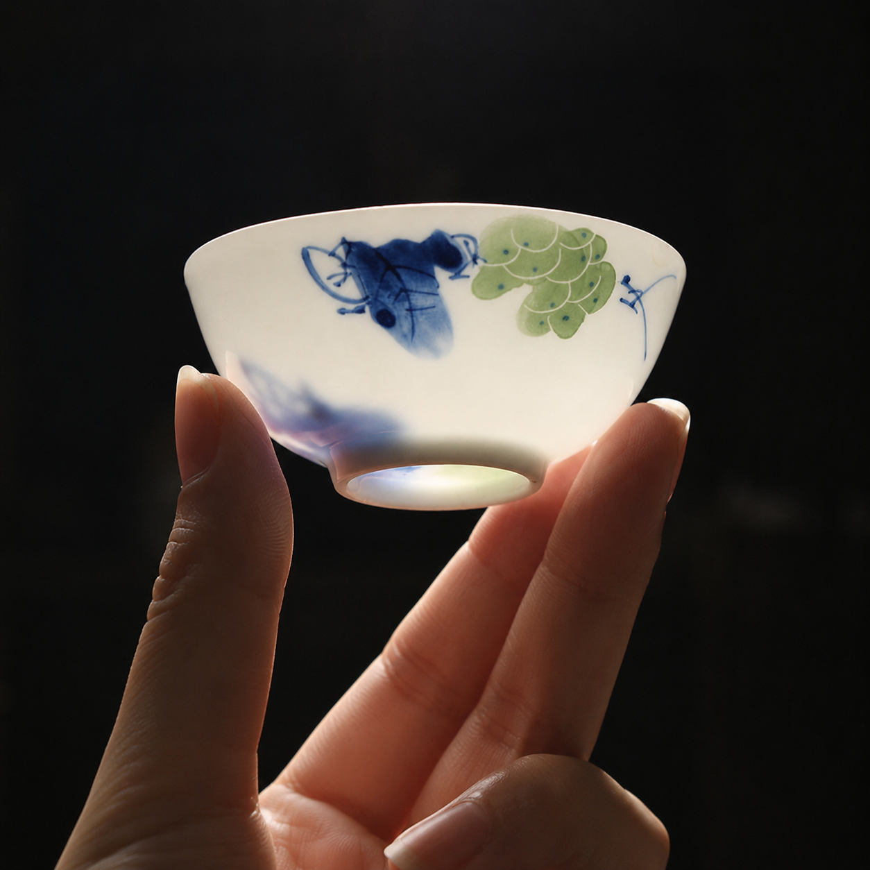 Jingdezhen Hand-Painted Thin Porcelain Gongfu Teacup