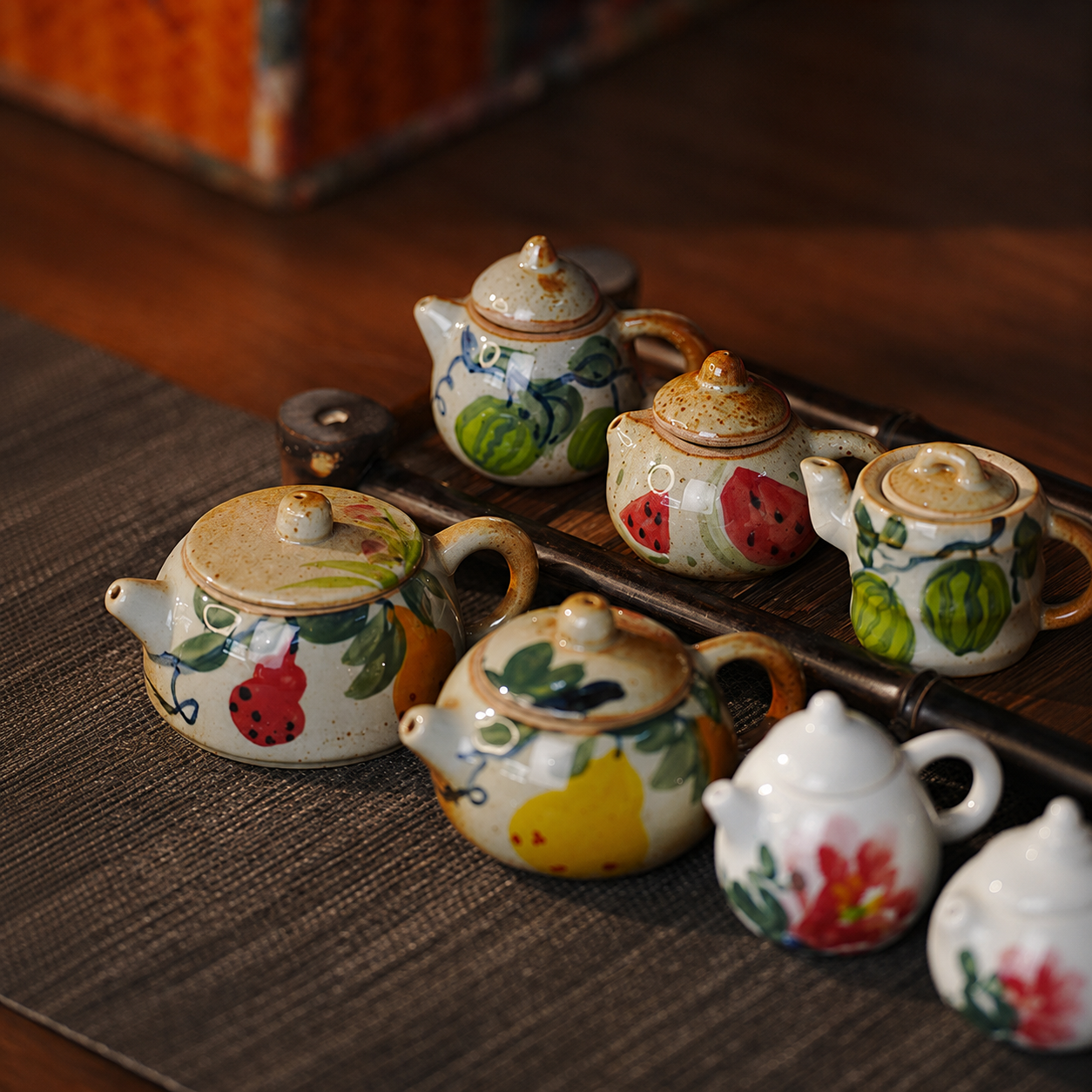 Jingdezhen Hand-Painted Mini Teapot – Authentic Ceramic Tea Pot for One